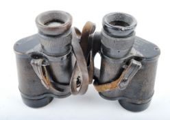 WWII LEITZ BEH + 6X30 DIENSTGLAS VINTAGE BINOCULARS