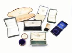 COLLECTION OF ASSORTED VINTAGE JEWELLERY BOXES