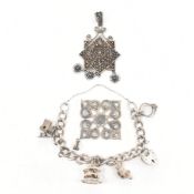 COLLECTION OF SILVER & WHITE METAL JEWELLERY