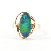 VINTAGE GOLD & OPAL DOUBLET RING