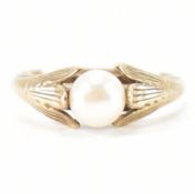 VINTAGE GOLD & CULTURED PEARL RING