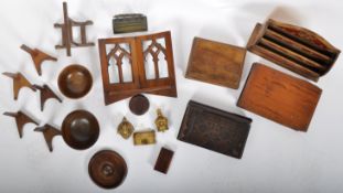 MIXED COLLECTION OF 19TH & 20TH CENTURY DESK ACCESSORIES
