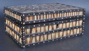 19TH CENTURY ANGLO INDIAN PORCUPINE QUILL BOX