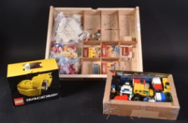 LEGO BRICKS - COLLECTION OF VINTAGE LEGO BRICKS & VEHICLES
