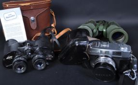 MID 20TH CENTURY KONICA SLR CAMERA W/ BINOCULARS