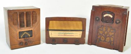 THREE VINTAGE 1940S VALVE RADIOS