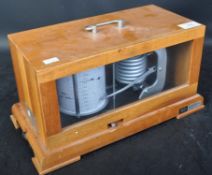20TH CENTURY CARL ZEISS JENA CASED BAROGRAPH