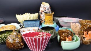 LARGE COLLECTION OF VINTAGE SYLVAC POTTERY VASES & POTS