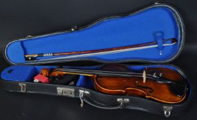 GOLDEN STRAD - BOOSEY & HAWKES - 20TH CENTURY VIOLIN