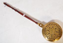 19TH CENTURY LONG HANDLED BRASS BED WARMER