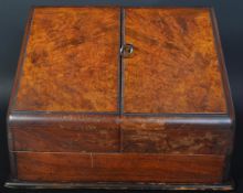 VICTORIAN 19TH CENTURY BURR WALNUT STATIONARY DESK TIDY