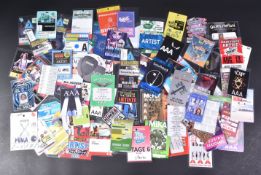 MUSIC MEMORABILIA - BACKSTAGE / TOUR BAND / CREW PASSES