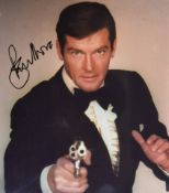 SIR ROGER MOORE - JAMES BOND 007 - AUTOGRAPHED 8X10