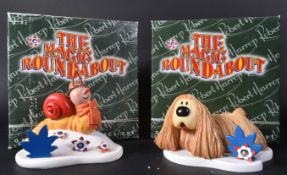 CAMBERWICK GREEN – ROBERT HARROP – FIGURINES / STATUES