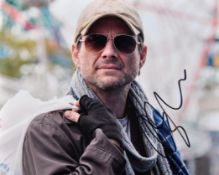 CHRISTIAN SLATER - AMERICAN ACTOR - AUTOGRAPHED 8X10