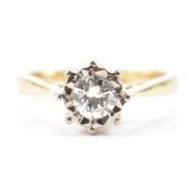 18CT GOLD & DIAMOND SOLITAIRE RING