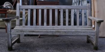 SET OF 20TH CENTURY TEAK WOOD GARDEN FURNITURE