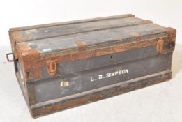 EARLY 20TH CENTURY TRAVELLERS OCEAN PAINTED TRUNK