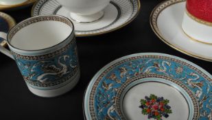 ASSORTMENT OF WEDGWOOD BONE CHINA TEACUPS & SAUCERS