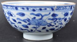 EARLY 18TH CENTURY CHINESE KANGXI PORCELAIN BOWL
