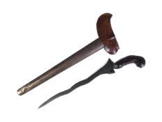 20TH CENTURY VINTAGE MALAYAN KRIS DAGGER