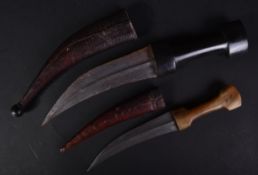 TWO EARLY 20TH CENTURY NORTHERN IRAQ / KURDISTAN DAGGERS