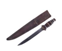 EARLY 20TH CENTURY SPANISH INFLUENCE DAGGER WITH BAYONET BLADE