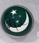 Pakistan cricket Wasim Akram and Waqar Younis Collection, including Wasim Akram signed Pakistan