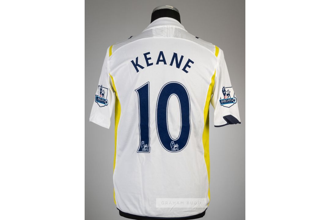 Robbie Keane white Tottenham Hotspur no.10 home jersey, season 2009-10, Puma, short-sleeved with - Image 2 of 2