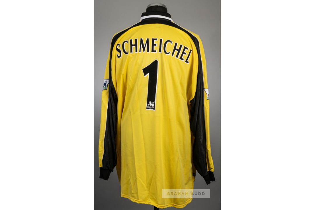 Peter Schmeichel yellow and black Manchester City no.1 goalkeeper's jersey, season 2002-03, Le Coq - Image 1 of 2