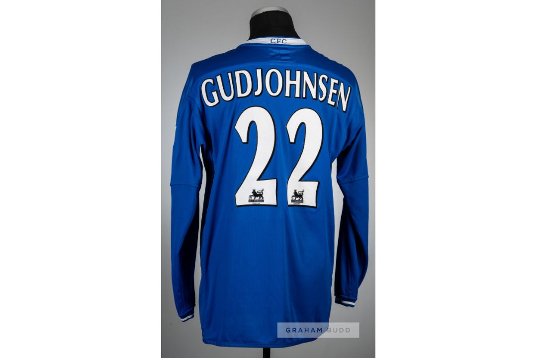 Eiour Gudjohnsen blue Chelsea no.22 home jersey, season 2003-04, Umbro, player issued long-sleeved - Image 1 of 2