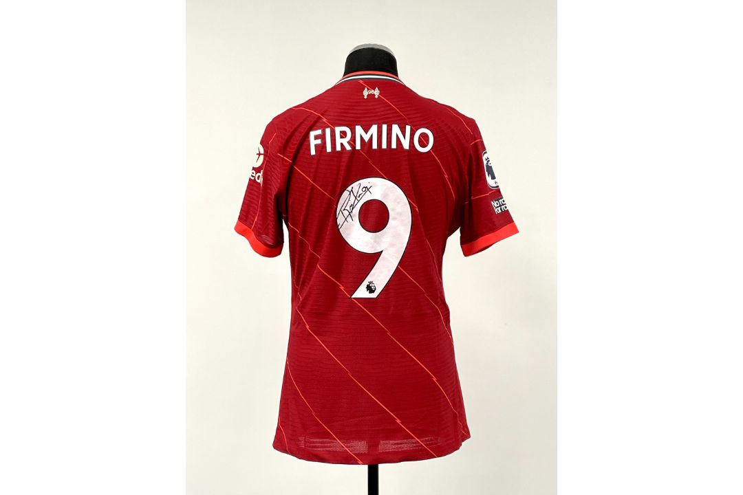 Roberto Firmino signed red Liverpool no.9 home jersey, season 2021-22, match-issue, Nike, short- - Image 3 of 3