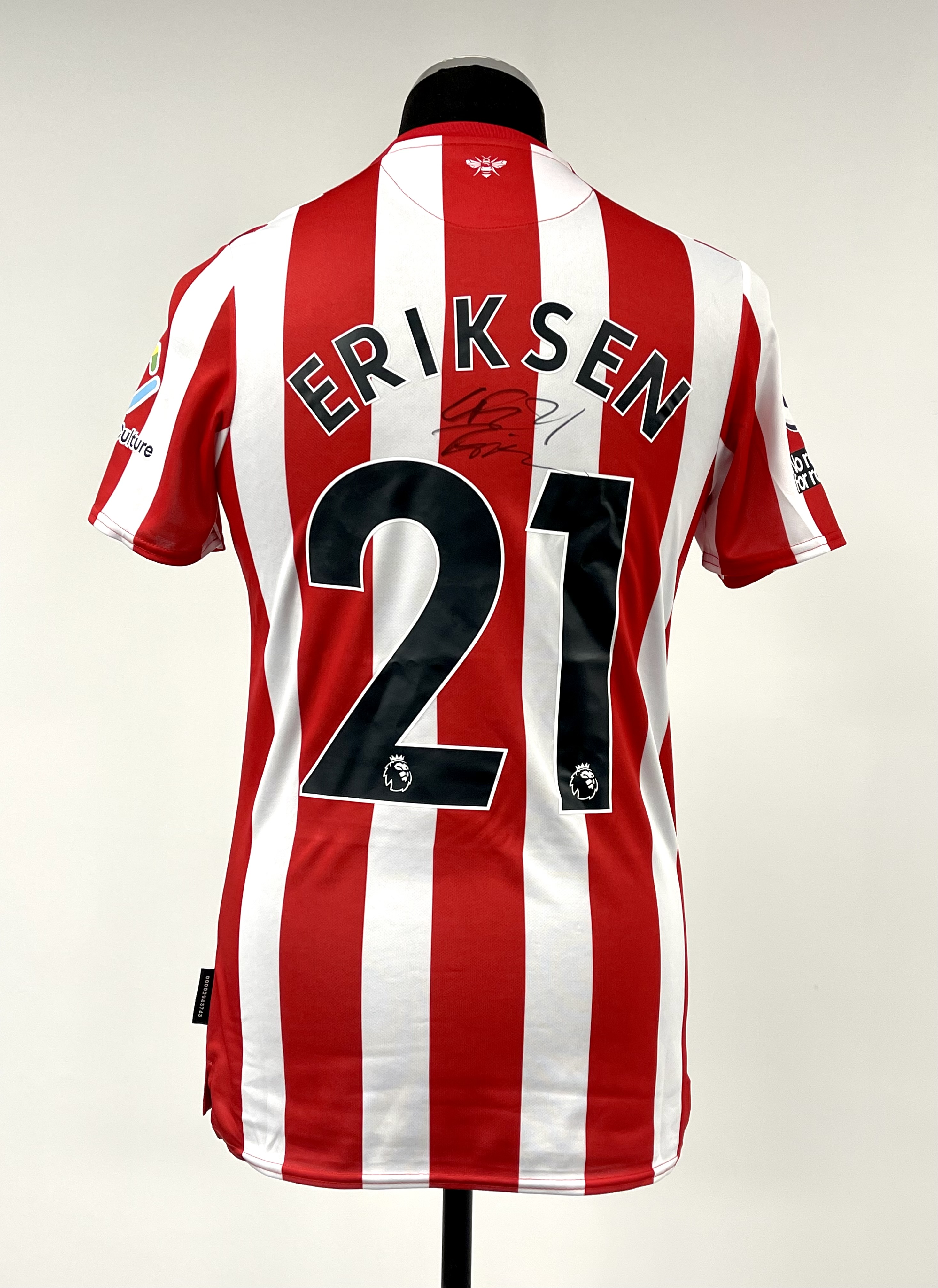 Christian Eriksen signed red and white striped Brentford no.21 home jersey, season 2021-22, match- - Image 3 of 3