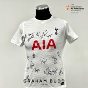 Squad signed white Tottenham Hotspur Women's F.C. Replica home jersey, season 2021-22, Nike, short-