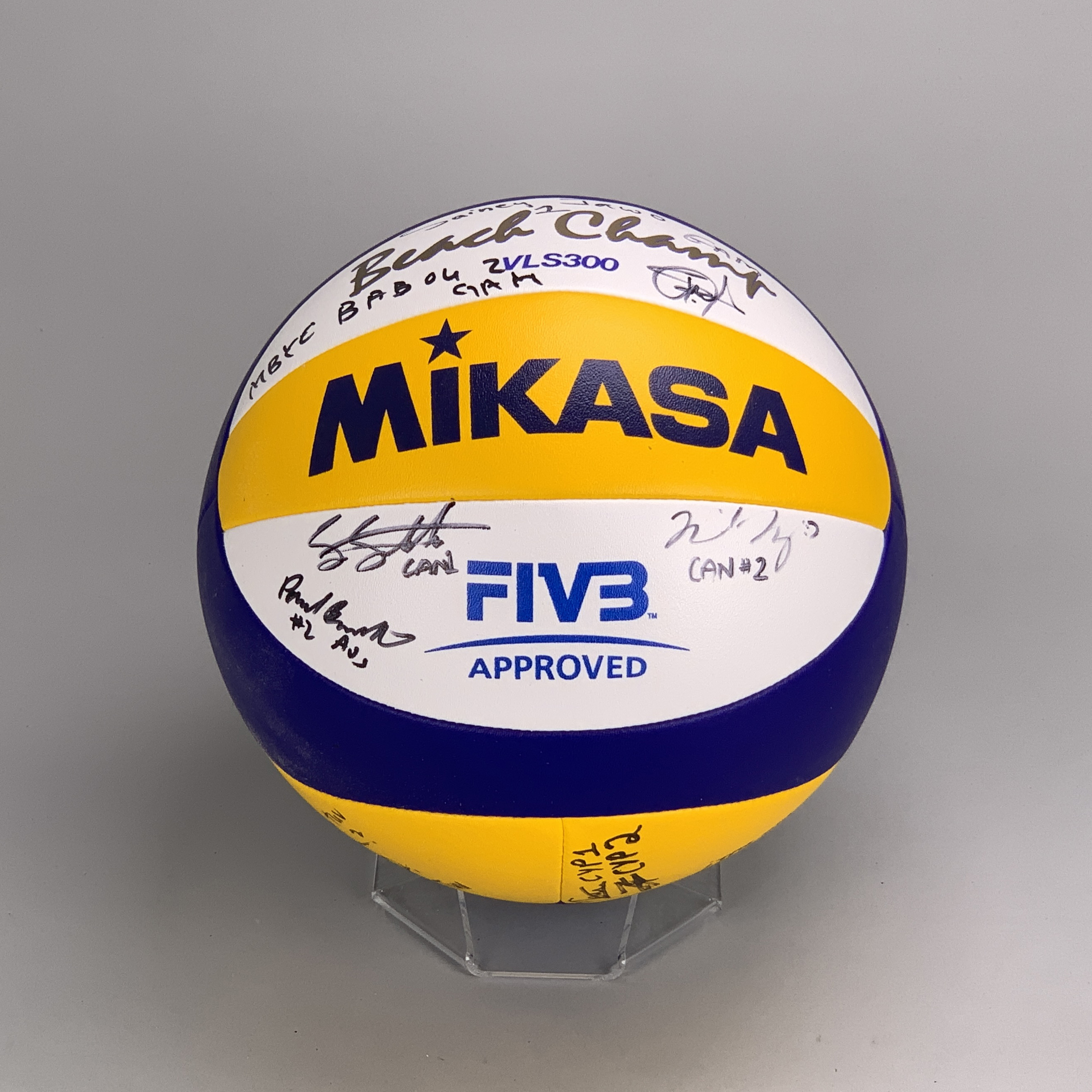 B2022 Signed Beach Volleyballs - Men