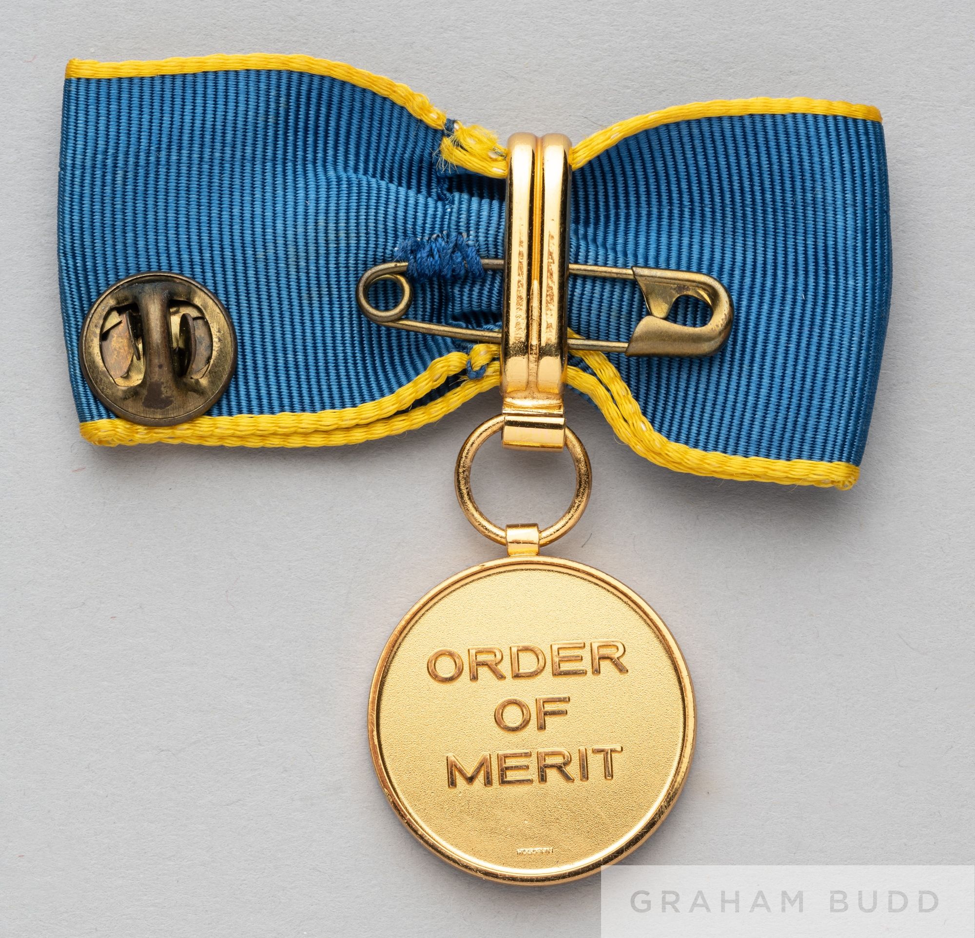 Ex-Pelé Collection: The FIFA Order of Merit awarded to Pelé, being the highest honour FIFA - Image 4 of 4