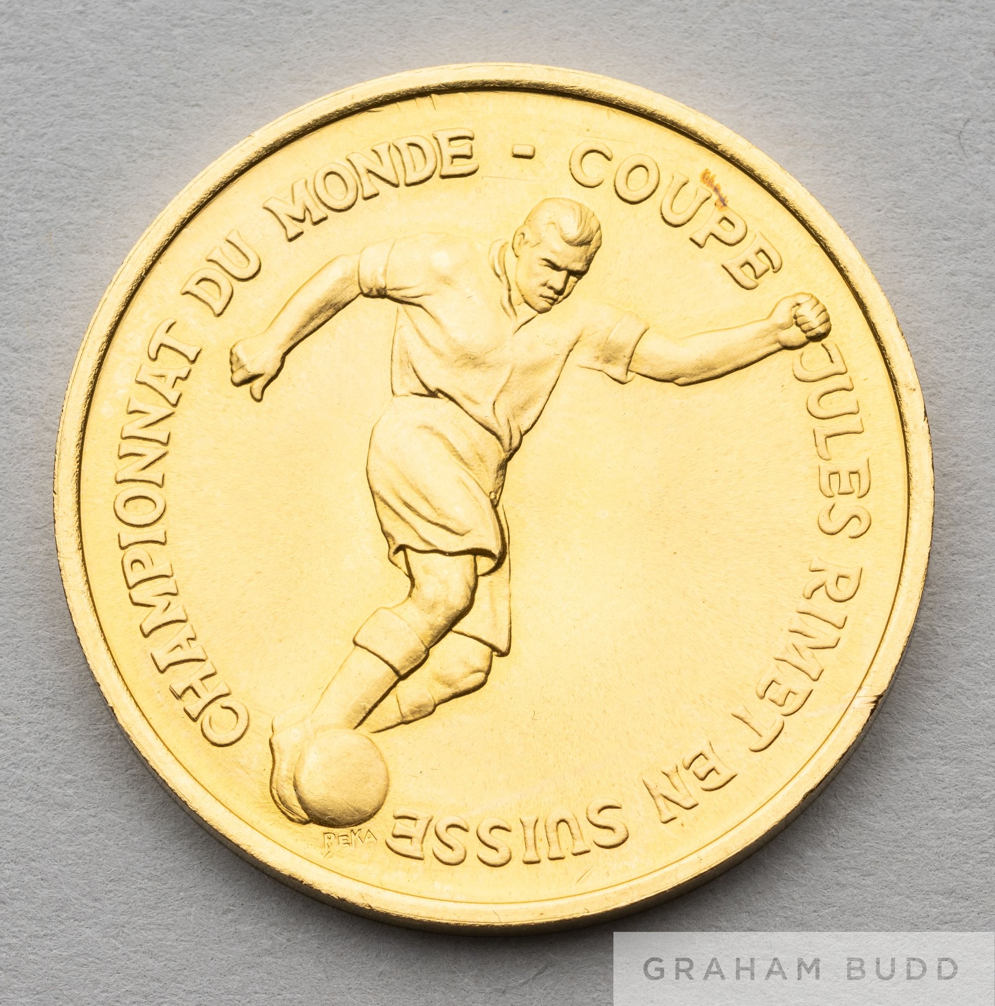 FIFA 50th anniversary continental 900/1000 gold medal by Peka, issued in conjunction with the 1954 - Image 2 of 3