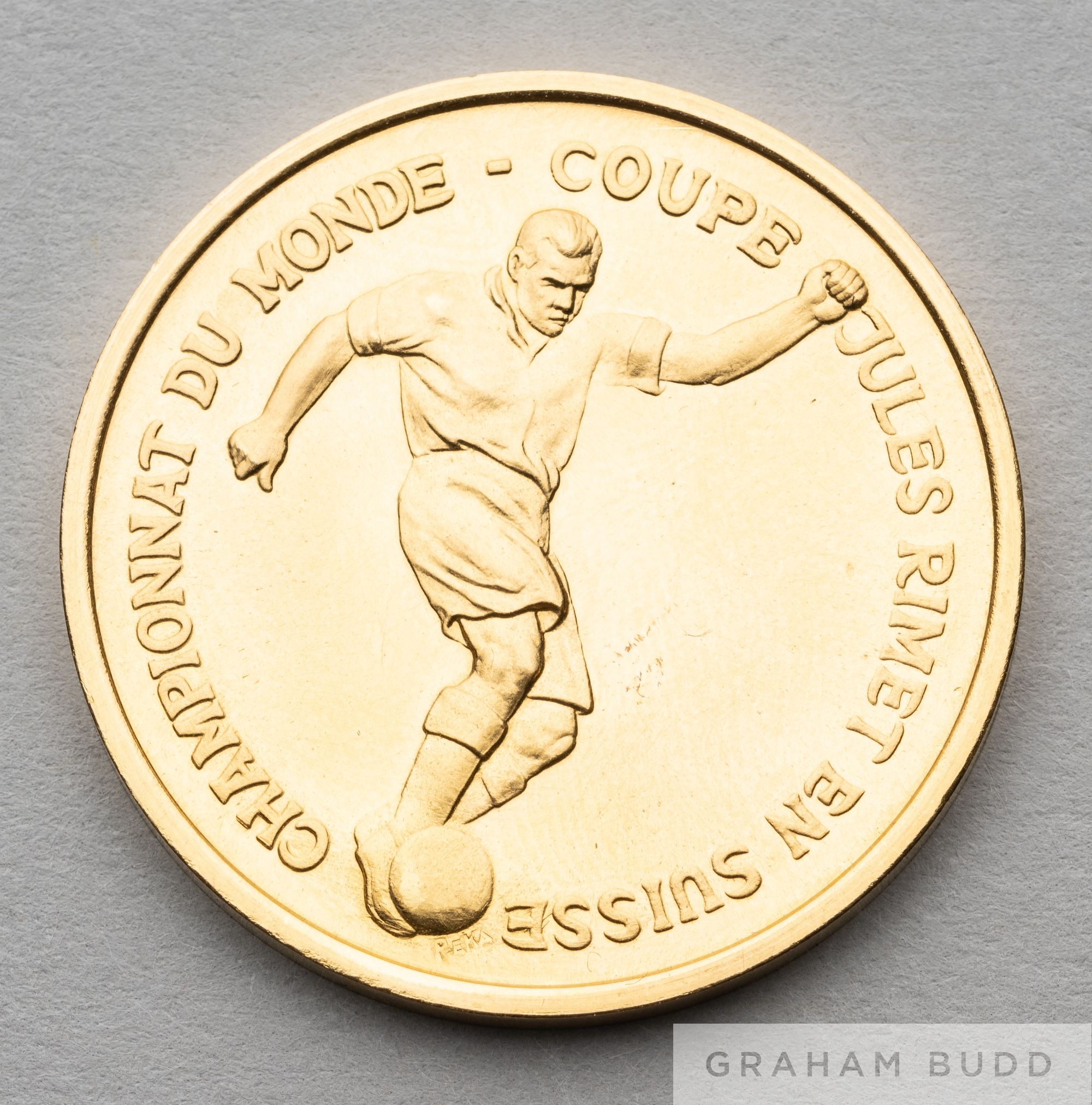 FIFA 50th anniversary continental 900/1000 gold medal by Peka, issued in conjunction with the 1954 - Image 2 of 3