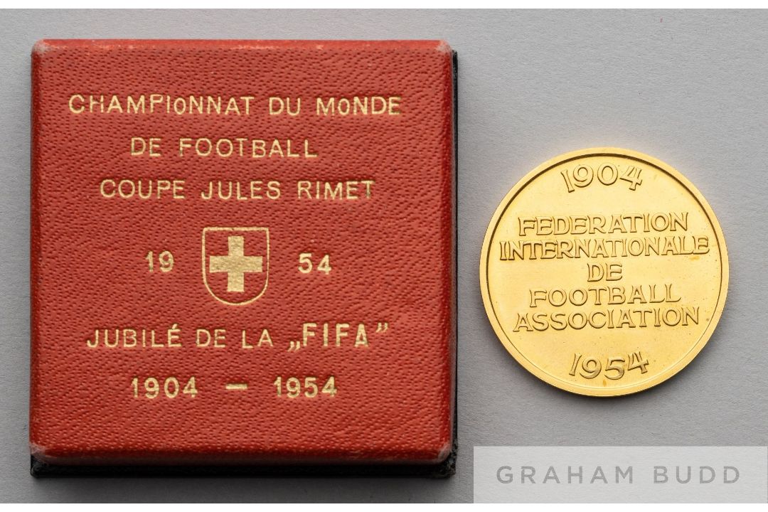 FIFA 50th anniversary continental 900/1000 gold medal by Peka, issued in conjunction with the 1954 - Image 1 of 3