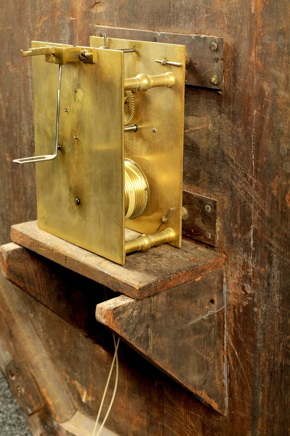 JOHN TICKELL, CREDITON. A RARE EARLY 18TH CENTURY LACQUERED CHINOISERIE TAVERN CLOCK OF LARGE SIZE - Image 16 of 21