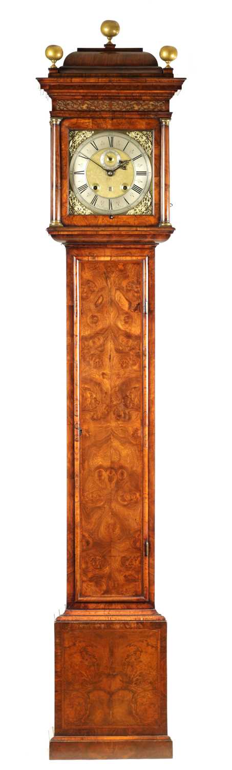 DANIEL QUARE, LONDON. A FINE QUEEN ANNE BURR WALNUT THREE-MONTH DURATION LONGCASE CLOCK