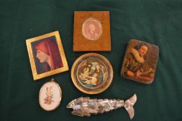 Portrait miniatures and other collectbles.