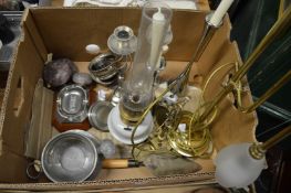 An adjustable brass lamp and other collectables.