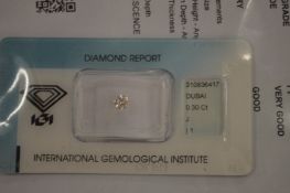 A single diamond, unmounted.