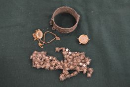 Various jewellery etc.