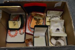 Various jewellery and ladies' wristwatches.