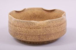 A CHINESE CRACKLE GLAZE PORCELAIN INCENSE BURNER, 13.5cm diameter.