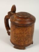 A GOOD 18TH CENTURY SCANDIAVIAN SYCAMORE PEG TANKARD. 6ins.
