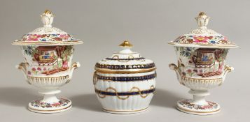 A CHAMBERLAIN PAIR OF SAUCER TUREENS AND COVER, decorated in colours with chinoiserie scenes and a
