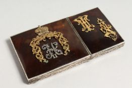 A SUPERB RUSSIAN TORTOISESHELL AND SILVER TWO DIVISION COMPACT, with gold letters and 'H Z' in